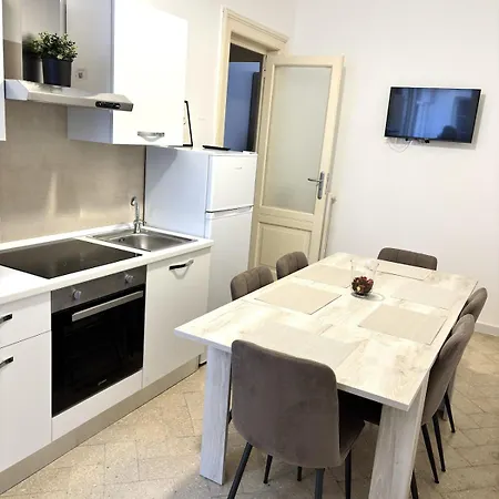 Your Home, A Beautiful View Apartment Bari